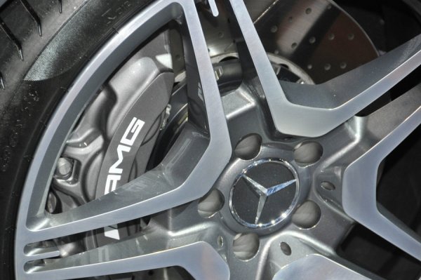 Mercedes-Benz E63 AMG / Автосалон Ню Йорк 2009