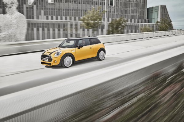 Новото MINI