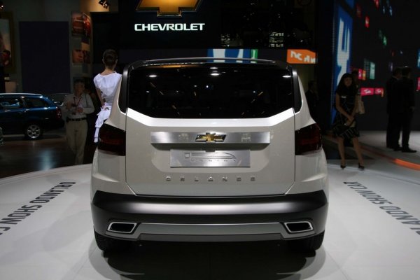 Chevrolet Orlando concept / Автомобилен салон Париж 2008
