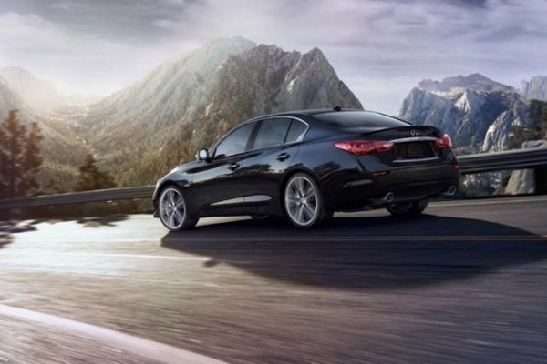 Infiniti Q50