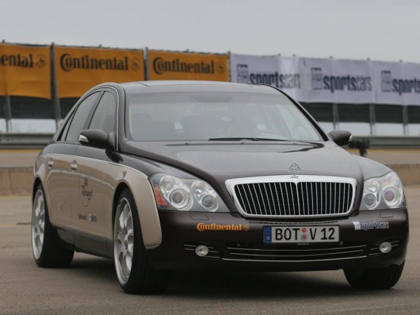 Brabus Maybach 57 SV12 S успя да развие 330.6 км/ч в Нардо, Италия 
