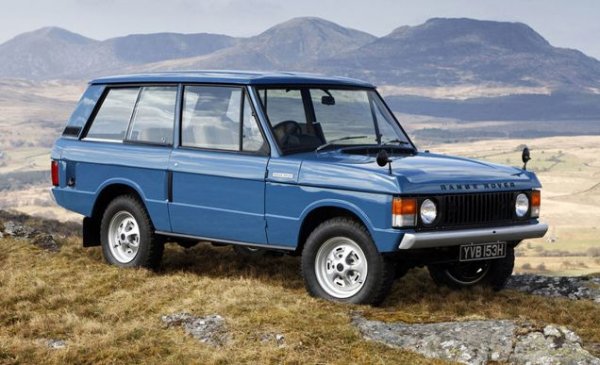 Това е първият премиум-всъдеход, съчетаващ комфортен салон с впечатляващи възможности на тежък терен. Хамънд е притежавал екземпляр от 1985 г. с кожен салон и детайли от орехово дърво в интериора.
