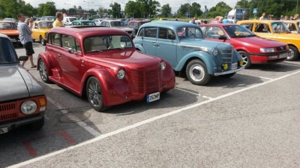 Москвич 400 хот род 