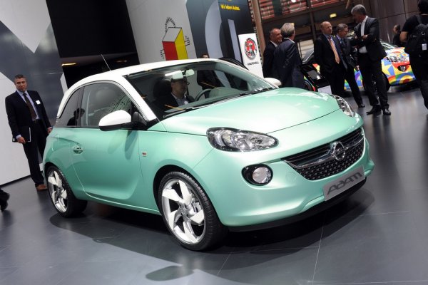 Opel Adam