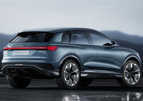Audi Q4 e-tron 
