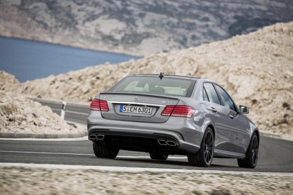 Mercedes-Benz E63 AMG 