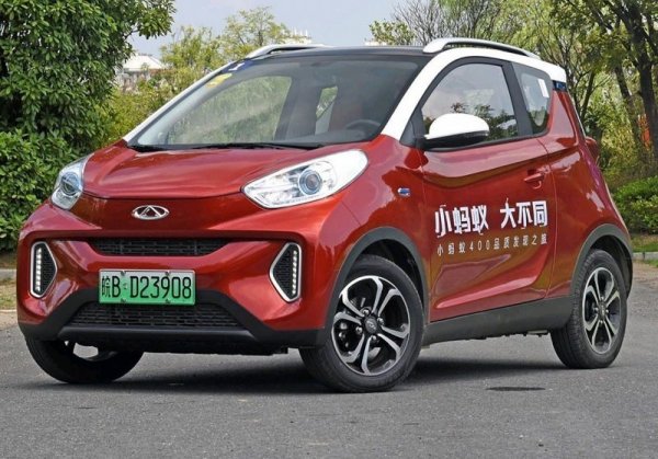 Държавна китайска компания, базирана в град Вуху, и местен партньор на Jaguar Land Rover. Най-продаваният й електромобил е eQ1, наричан "Малката мравка". 
