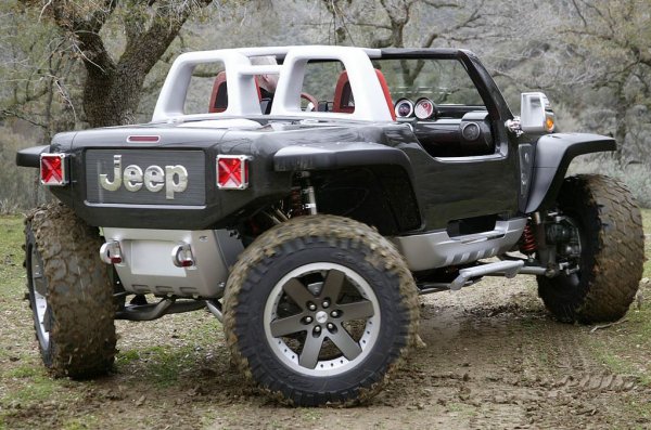 Наследниците на работливия военен Willys Jeep не са точно колекционерски класики, но има и изключения: например концептът Hurricane от 2006, който имаше 670 коня максимална мощност и се продаде за 2 милиона долара на търг. 
