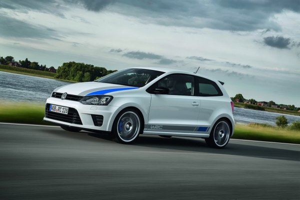 Шосейната версия на Volkswagen Polo R WRC