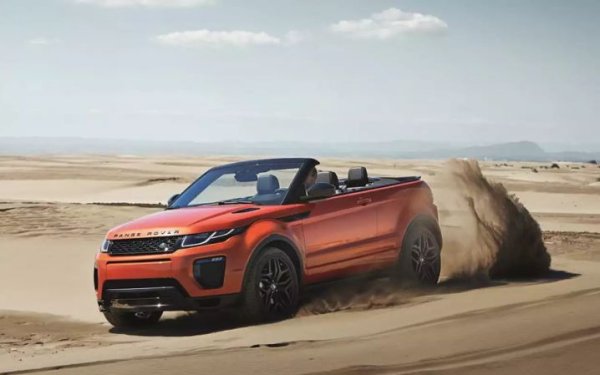 Ако стандартният Range Rover Evoque се продава добре, неговата кабрио-версия се провали. Тя се произвеждаше от 2016 до 2019 г., но така и не предизвика интереса на потребителите, което се оказа фатално.