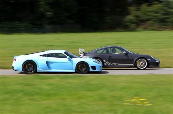 Кадри от конкурса Britain&rsquo;s Best Driver&rsquo;s Car 2010 на Аutocar. Победител е Porsche 911 GT3 RS.