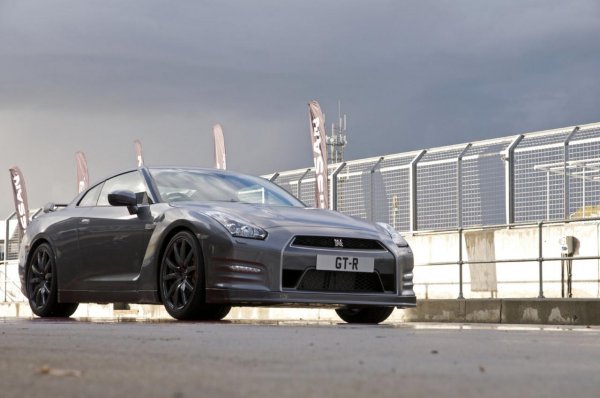 Nissan GT-R 2012