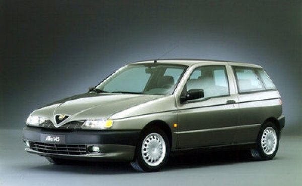 Alfa Romeo 145 (1994-2001)