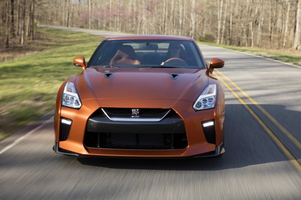 Nissan GT-R