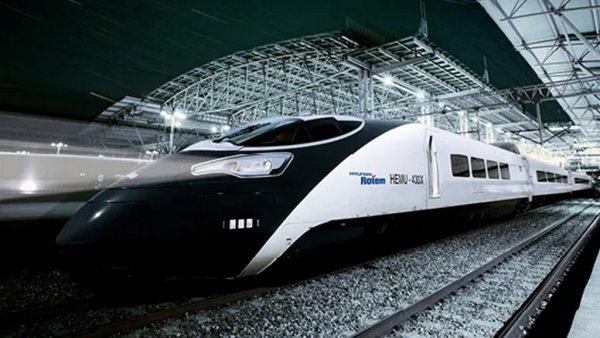 Друг експериментален влак, този път от Южна Корея, HEMU-430 (съкращение от High-Speed Electric Multiple Unit 430км/час eXperimental) беше проектиран да постигне максимална скорост от... познахте, 430 км/ч. Малко не му достигна, но все пак постижението е впечатляващо. Построен е от Hyundai Rotem.
