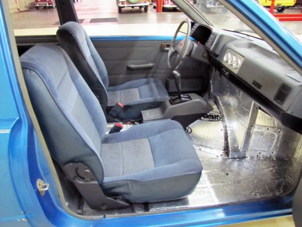 "Вълк в овча кожа" - Chevrolet Sprint от 1988 година с мощност 945 к.с. 