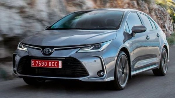 Убедително първо и второ място за Toyota на финландския пазар, с 4992 бройки за Corolla и 4273 за Yaris. Третата позиция е за Skoda Octavia, нататък следват Volvo XC40, Nissan Qashqai и още една Toyota - RAV4. 
