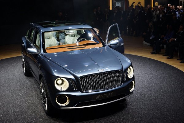Женева 2012 / Bentley EXP 9 F SUV