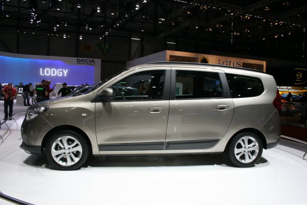 Женева 2012 / Dacia Lodgy
