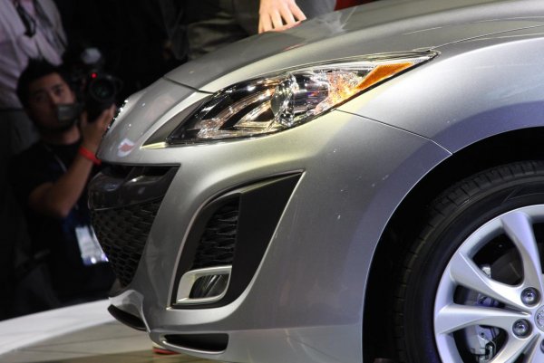 Автосалон Лос Анджелис 2008 / Mazda3 2010