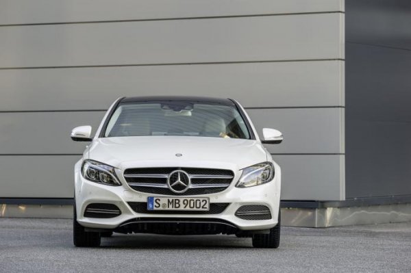 Mercedes-Benz C-Class 