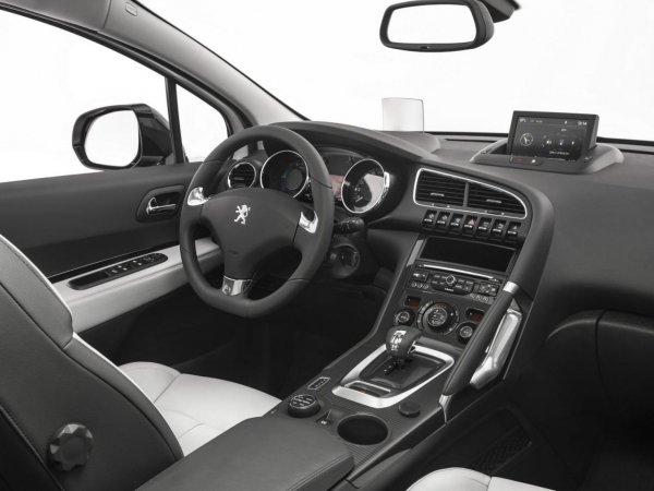 Peugeot 3008 HYbrid4