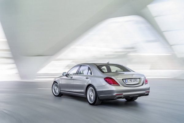 Новият Mercedes-Benz S-Class (W222)