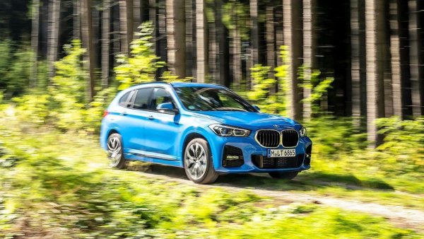 Двигателят се произвежда от 2014 година досега и се монтира на BMW 1, 2, 3, 4, 5, 6 GT, 7, X1, X2, X3, X4, X5, X6, X7 и Z4, MINI Hatch, Clubman и Countryman
