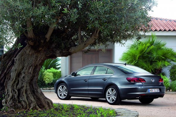 Европейската версия на Volkswagen CC 2012