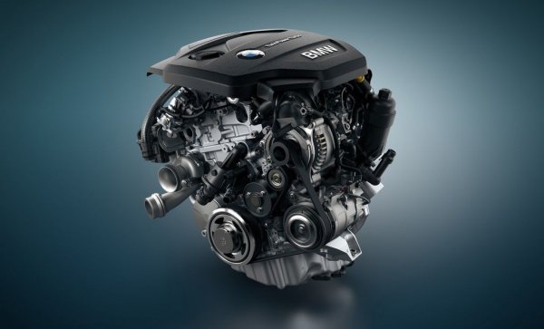 Двигателят е от леки алуминиеви сплави, но с чугунени гилзи в цилиндрите за повече издръжливост. Веригите на газоразпределителния механизъм и маслената помпа са от страната на маховика. Във всмукателния колектор има вихрови клапи. На практика този мотор произлиза от двулитровия B47, но с махнат един цилиндър и с добавен балансиращ вал. 

