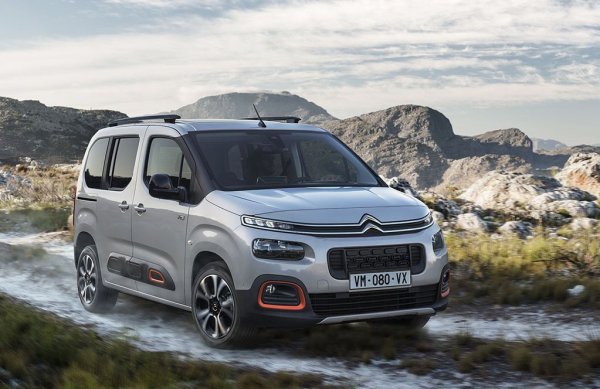 По-достъпната марка на PSA се развиваше отлично през 2019 и надхвърли 630 000 продажби. През 2020 спадът е почти 30%, а пазарният дял се свива с три десети до 3.7%. 
