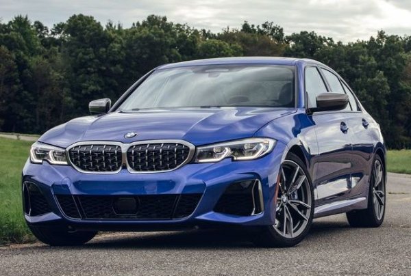 Луксозните марки също страдат от коронакризата, но в доста по-умерена степен от масовите. При BMW свиването е 19 на сто, но пазарният дял пораства до 5.6%. 
