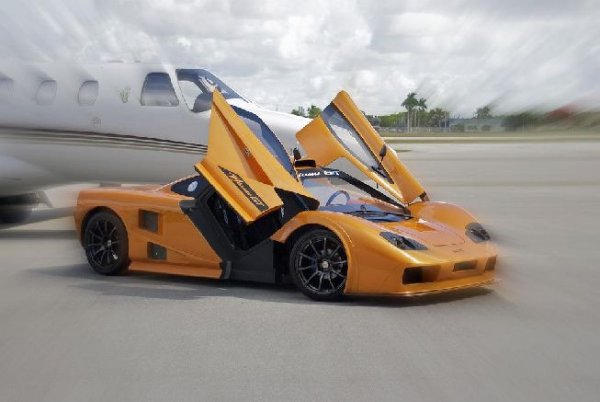 DDR Motorsport и тяхната Miami GT - доработка, която преобразява Toyota MR-2, като McLaren F1.