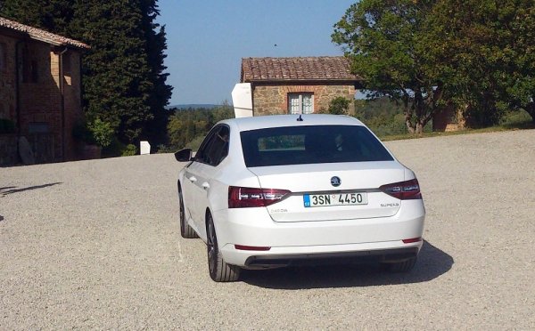 Skoda Superb