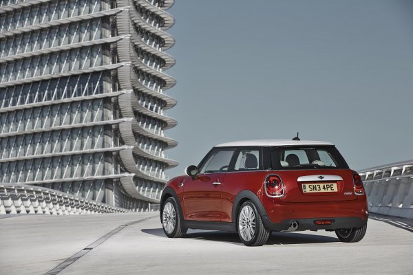 Новото MINI