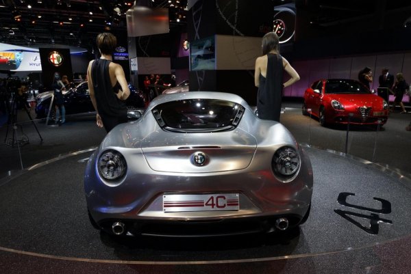 Alfa Romeo 4C Concept
