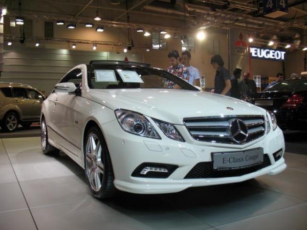 Автомобилен салон София 2009 / Mercedes-Benz Е350 BlueEFFICIENCY Coupe