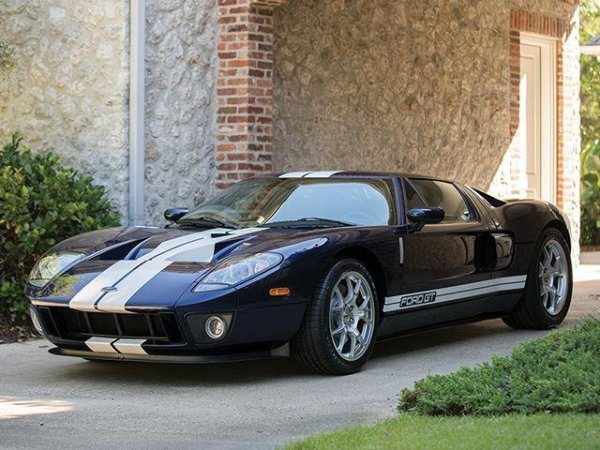 Както Кларксън правилно отбеляза да караш любимите си коли е по-различно от това да ги притежаваш. В случая с GT се оказа, че американският спортист е твърде широк за британските селски пътчета, харчи твърде много бензин и страда от твърде много повреди в електрическата система.