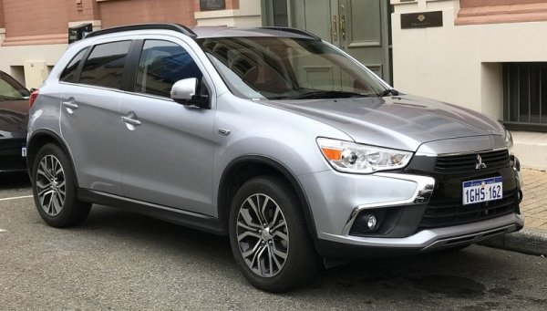 Компактният кросоувър на японците неименно държи високи позиции в класацията на TUV, и преместването на производтвото от Оказаки в Курашики в началото на 2017 не се е отразило на това. Среден пробег - 64 000 км. 

