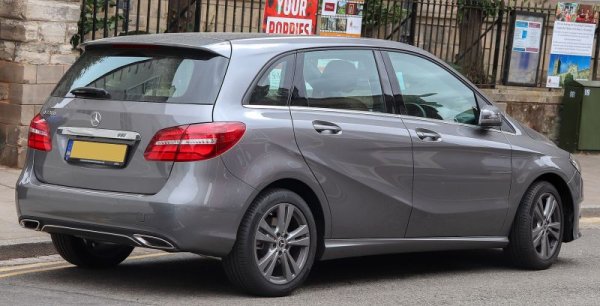 Нов силен резултат за второто поколение на В-класата, което се правеше в Ращат, Германия, и Кечкемет, Унгария. Средният пробег на инспектираните автомобили от модела е 55 000 км. 
