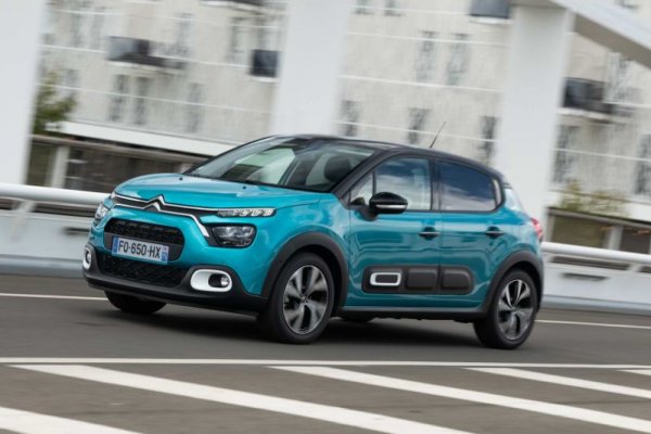 Френският бранд на Stellantis може да се похвали с над 50% ръст на годишна база. Приносът за това е най-вече на малкия градски модел С3, който понастоящем е сред най-достъпните в ценово отношение нови автомобили у нас. На него се падат 383 продажби, далеч назад са Jumper - 64, Berlingo - 47, и C5 Aircross - 44.
