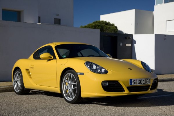 Porsche Cayman S 2009