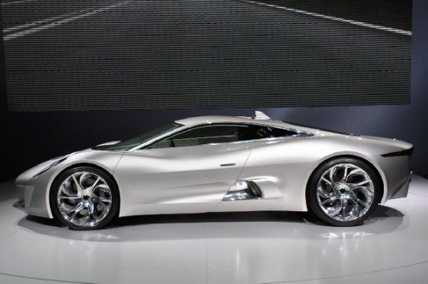 Jaguar C-X75 Concept
