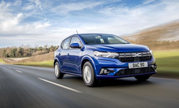 1. Dacia Sandero - 131,582: 23%
2. Opel Corsa - 110,946: 14%
3. Peugeot 208 - 109,652: -7%
4. Renault Clio - 109,149: 51%
5. Toyota Yaris - 87,804: 5%
6. Citroen C3 - 75,063: -4%
7. VW Polo - 70,470: 19%
8. Ford Fiesta - 44,495: 27%
9. Skoda Fabia - 43,181: -3%
10. Hyundai i20 - 36,519: 16%
ОБЩО - 957,582: 9%