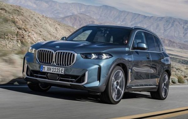 1. BMW X5 - 21,822: -6.5%
2. Mercedes GLE - 19,234: -17.6%
3. Volvo XC90 - 15,118: 8.6%
4. Land Rover Defender - 14,673: 44.2%
5. Range Rover Sport - 12,636: 66.6%
6. Audi Q8 - 10,506: 60.5%
7. Porsche Cayenne - 10,498; 20.3%
8. Audi Q7 - 9,536: 52.6%
9. Range Rover - 8,334: 146.1%
10. BMW iX - 7,258: -20.7%
ОБЩО - 160,415: 18.7%
