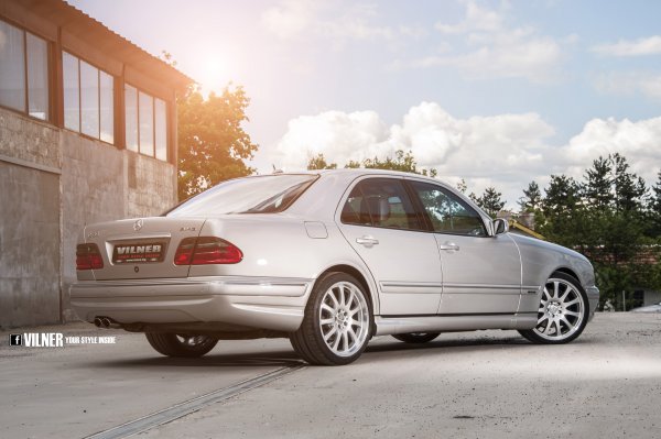 Mercedes E55 AMG 4Matic от Vilner 