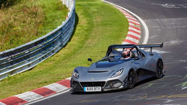 Последен в списъка, но не и по значимост, е Lotus 3-Eleven. Спийдстърът без врати и покрив, с тегло под 900 кг е единственият в тази галерия, който съществува както в изключително състезателно изпълнение, така и в обикновено за обществени пътища. Общо 311 автомобила са планирани за производство, което започна през 2016 г. Снабденият с 3,5-литров V6 двигател Toyota с мощност от 466 конски сили пистов вариант може да ускори до 100 км/ч за по-малко от 3 секунди.
