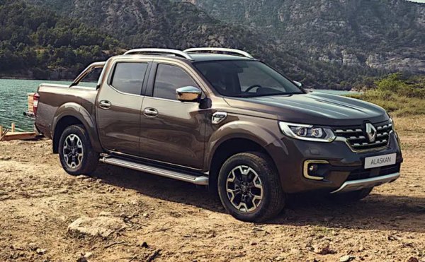 Най-голямото превозно средство на марката Renault, продавано някога, е пикапът Alaskan, чиято дължина достига 5399 мм.
Това е поредният случай, в който един производител продава пикап, разработен от друга компания. Alaskan е в основата на Nissan Navara. Ако намирате това за незадоволително, може да се окуражите от факта, че изцяло луксозният автомобил Renault 40 CV от 1911-1928 г. се доближава до Alaskan при 5340 мм.
