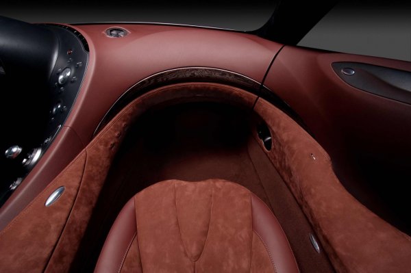 Infiniti Essence / Женева 2009