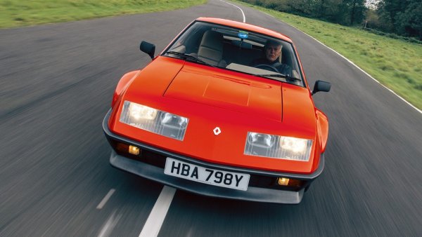 Въпросното поглъщане принуждава Робер Опрон да си търси нов работодател. Намира го в лицето на Renault. Първият му проект там е редизайнът на Alpine A310, чийто оригинален четирицилиндров мотор се заменя от 2.7-литров V6. 
